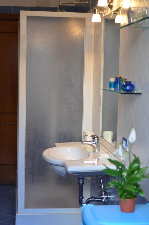Casa Vacanze Solemar Maiori Szoba fotó